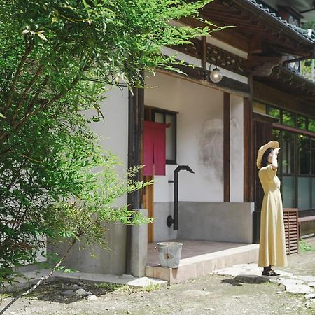 Kominkayado Loof Sakanoie Fuefuki Exteriör bild